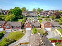7, Biddel Springs, Highworth, Swindon SN6 7BH
