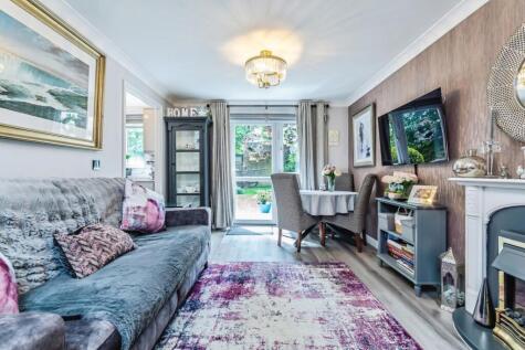 Stafford Road, Caterham, Surrey, CR3