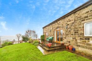 2, High Shann Farm, Broadlands, Keighley BD20 6HG