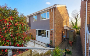 51, Grampian Road, Sandhurst GU47 8NQ