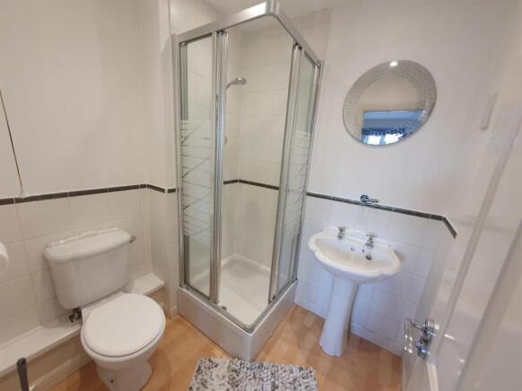 Ensuite.jpg