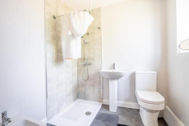1 bed Terraced for sale Image 8