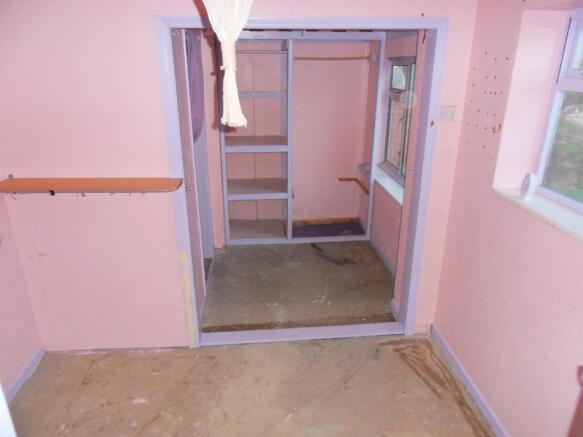 ROOM 2