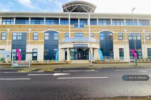 11, 4 Wraysbury House, London Road, Staines-upon-thames TW18 4BP