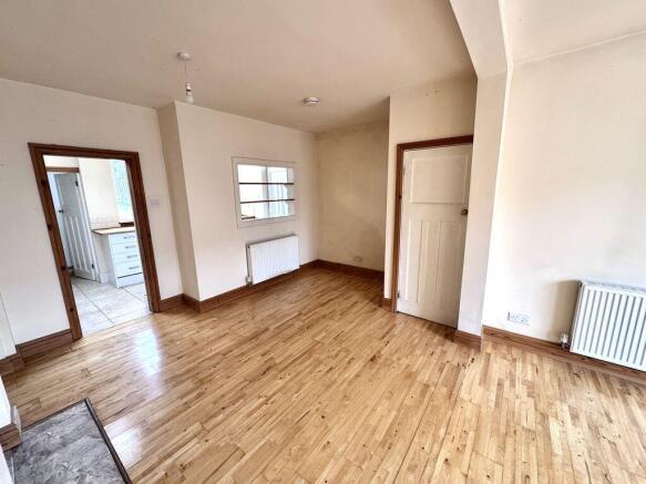 Castle Road, Weddington, Nuneaton photo 5