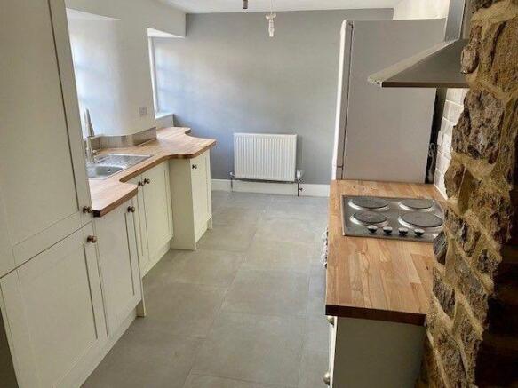 KITCHEN/BREAKFAST ROOM