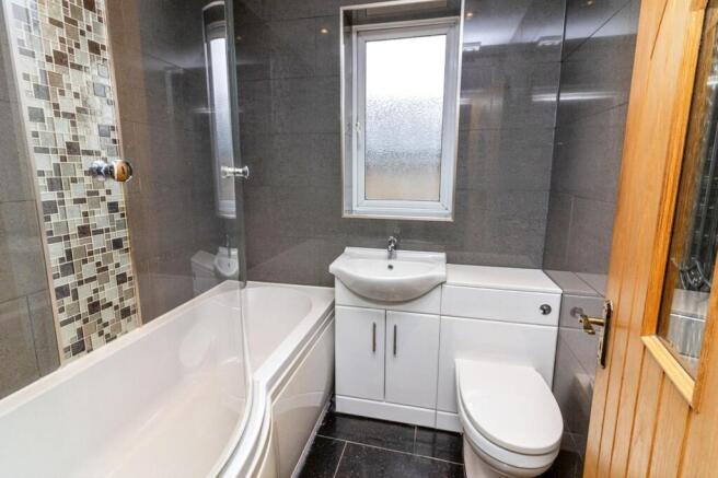 Family Bathroom W/C