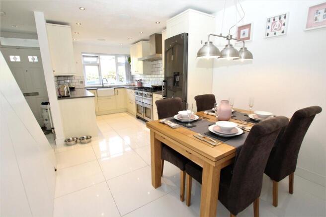 Kitchen/Dining Room
