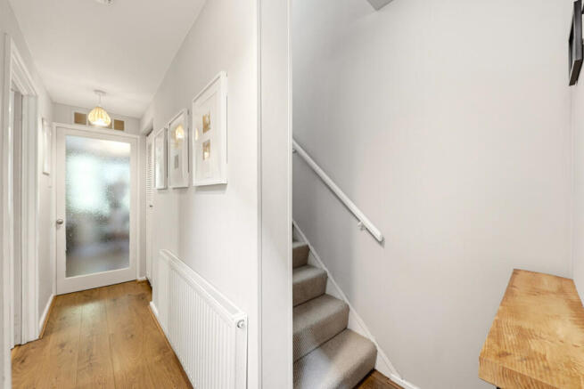 2 bed Terraced for sale Image 6