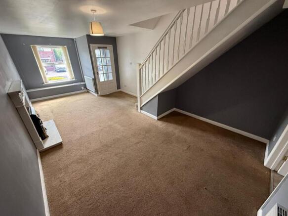 2 bed House for sale Image 5