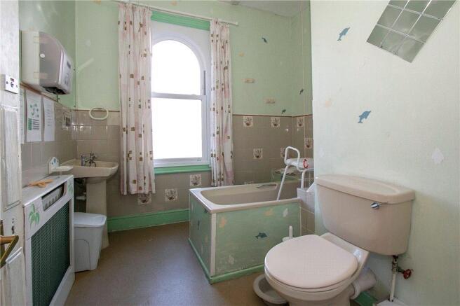 First Floor Bathroom