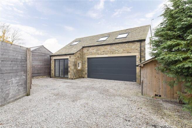 Garage/Annex