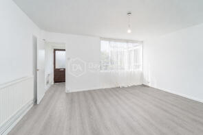 34, Crocus Field, Barnet EN5 2UA
