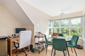 11, Devonshire Court, Cavendish Road, London SW12 0BS