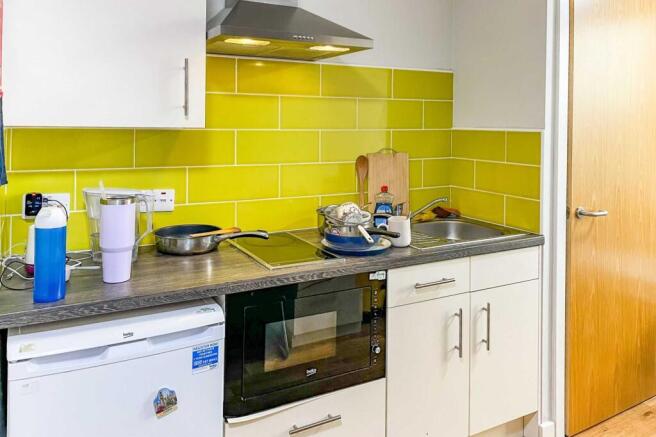 202 Maid Marian House, 51 Hounds Gate, Nottingham NG1 6BB