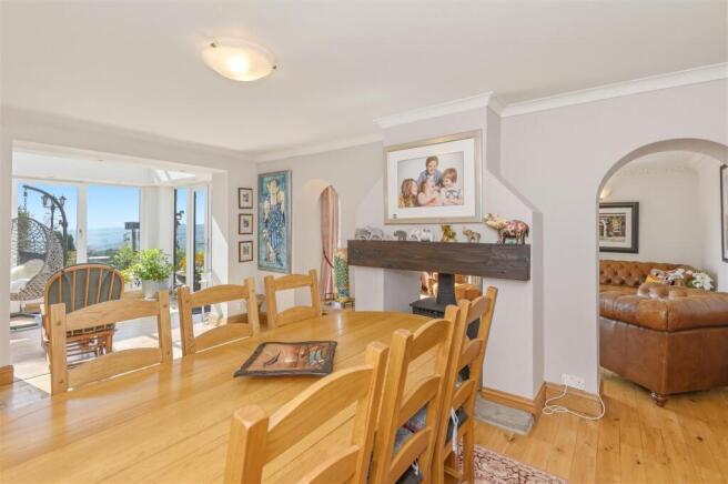 5 bed Detached Bungalow for sale Image 11