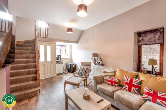 5 bed House for sale Image 12
