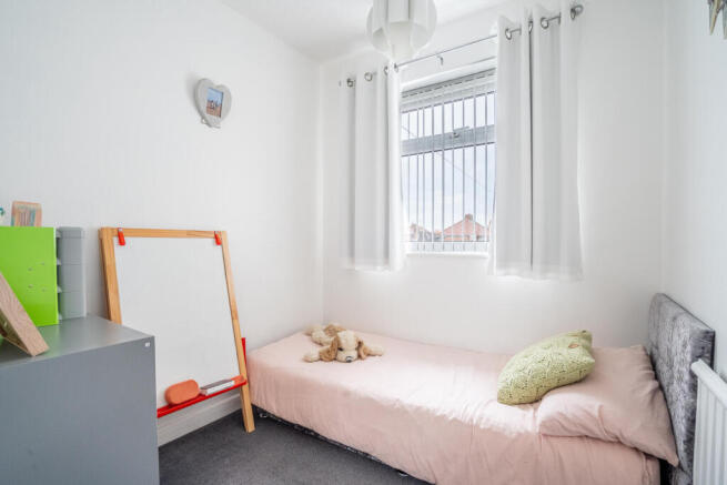 3 bed Semi-Detached for sale Image 11