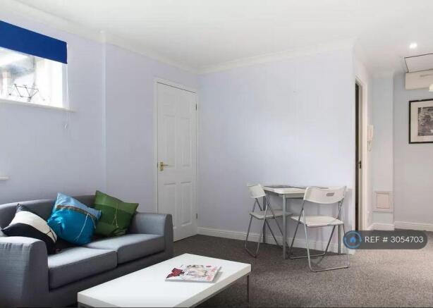 Top Floor Flat - Peaceful