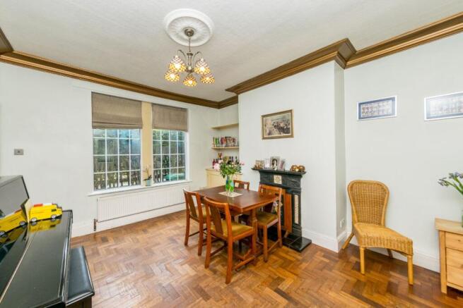 3 bed Semi-Detached for sale Image 5