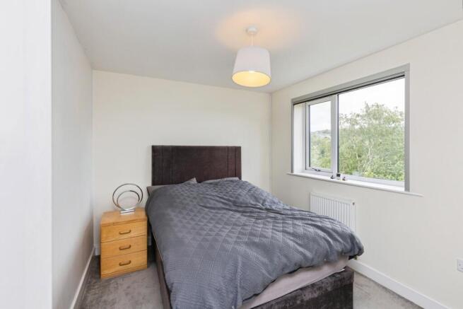 3 bed Semi-Detached for sale Image 12