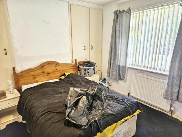 3 bed Semi-Detached for sale Image 5