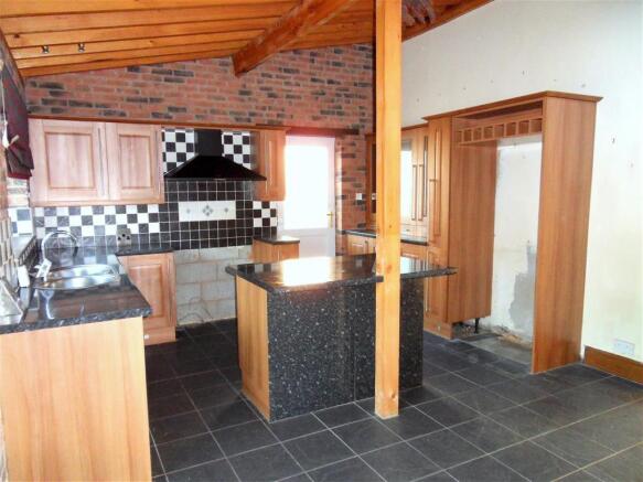 dining kitchen view 