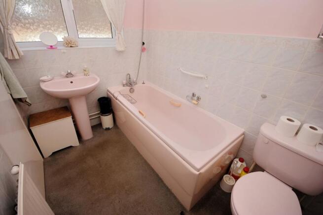 Bathroom / WC