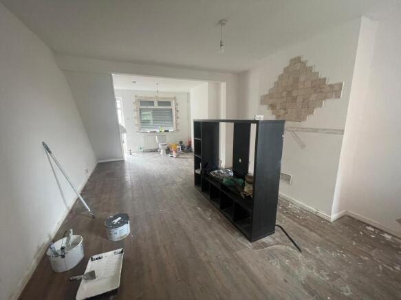 3 bed Terraced for sale Image 4
