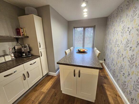 Kitchen - Breakfast Room