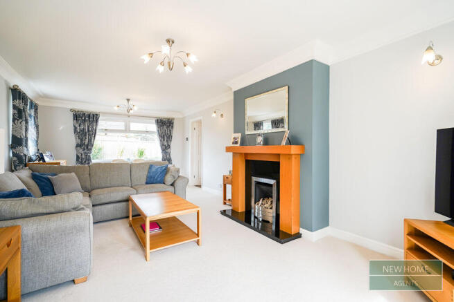 3 bed Bungalow for sale Image 7