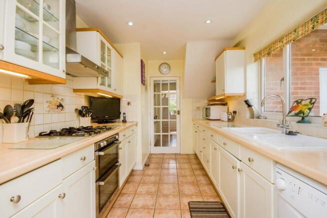 KITCH 2