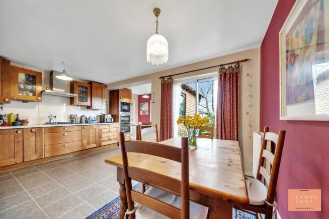 Kitchen Diner