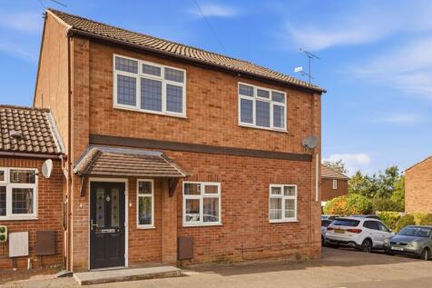 Woodland Road, Kenilworth, CV8