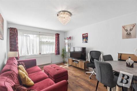 Neale Court, Upminster Road, Hornchurch, RM11