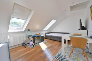 Flat 3, 7, Welldon Crescent, Harrow HA1 1QU