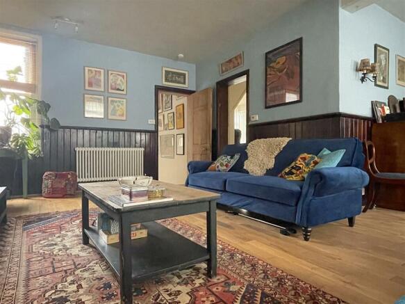 Living Room (2).jpeg