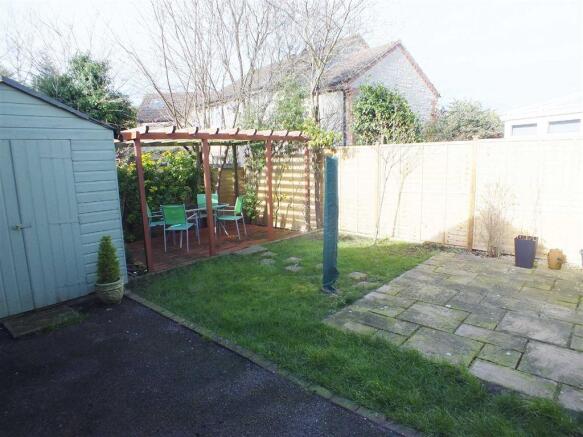 Photo 11
