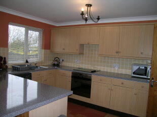 ANNEXE KITCHEN