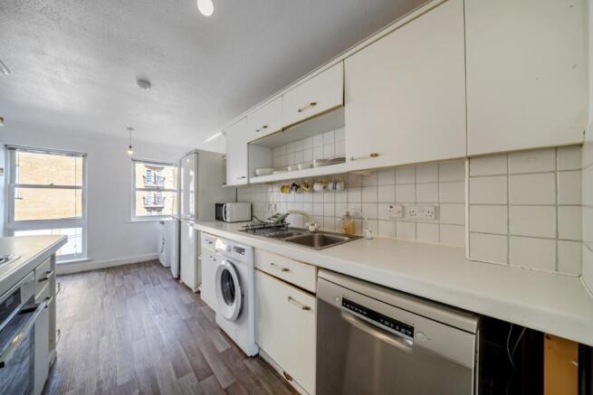 Wolfe Crescent, Rotherhithe, London, SE16 photo 4