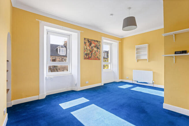 Sitting/Dining Room of 9 Thornville Terrace