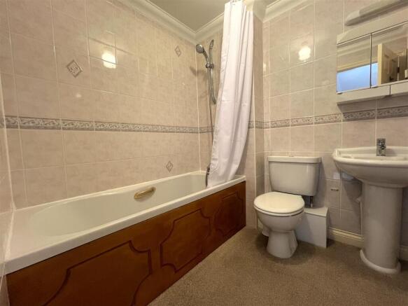 bathroom.JPG