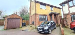 34, Knivet Close, Rayleigh SS6 8PD
