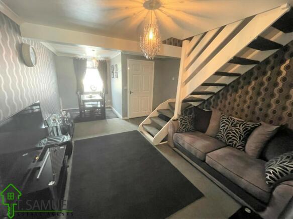 LOUNGE A