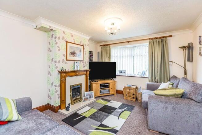 Lounge / Dining Room