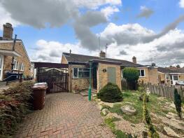 50, Taunton Avenue, Northampton NN3 3LX