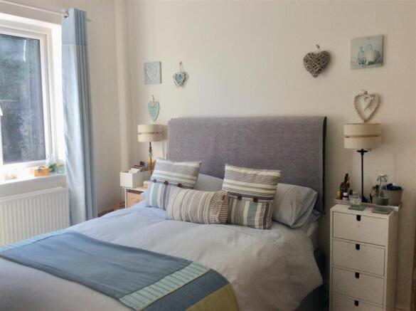 Bedroom2.jpg