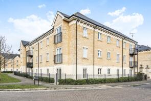 Flat 10, 67 Weavers Court, Trefoil Way, Carterton OX18 1FT