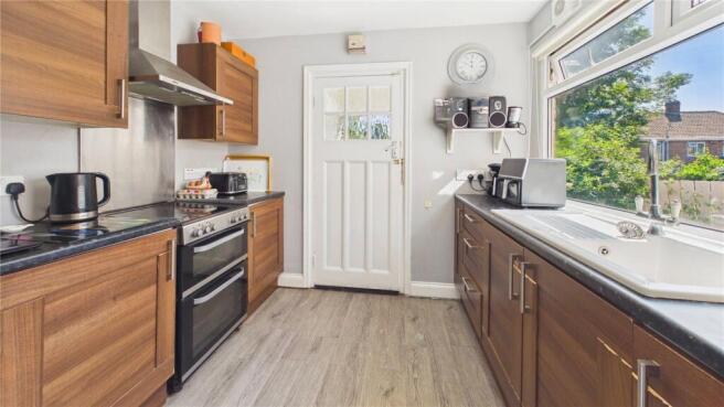 3 bed Semi-Detached for sale Image 5
