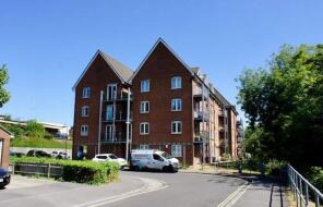 100, The Lamports, Alton GU34 2QU